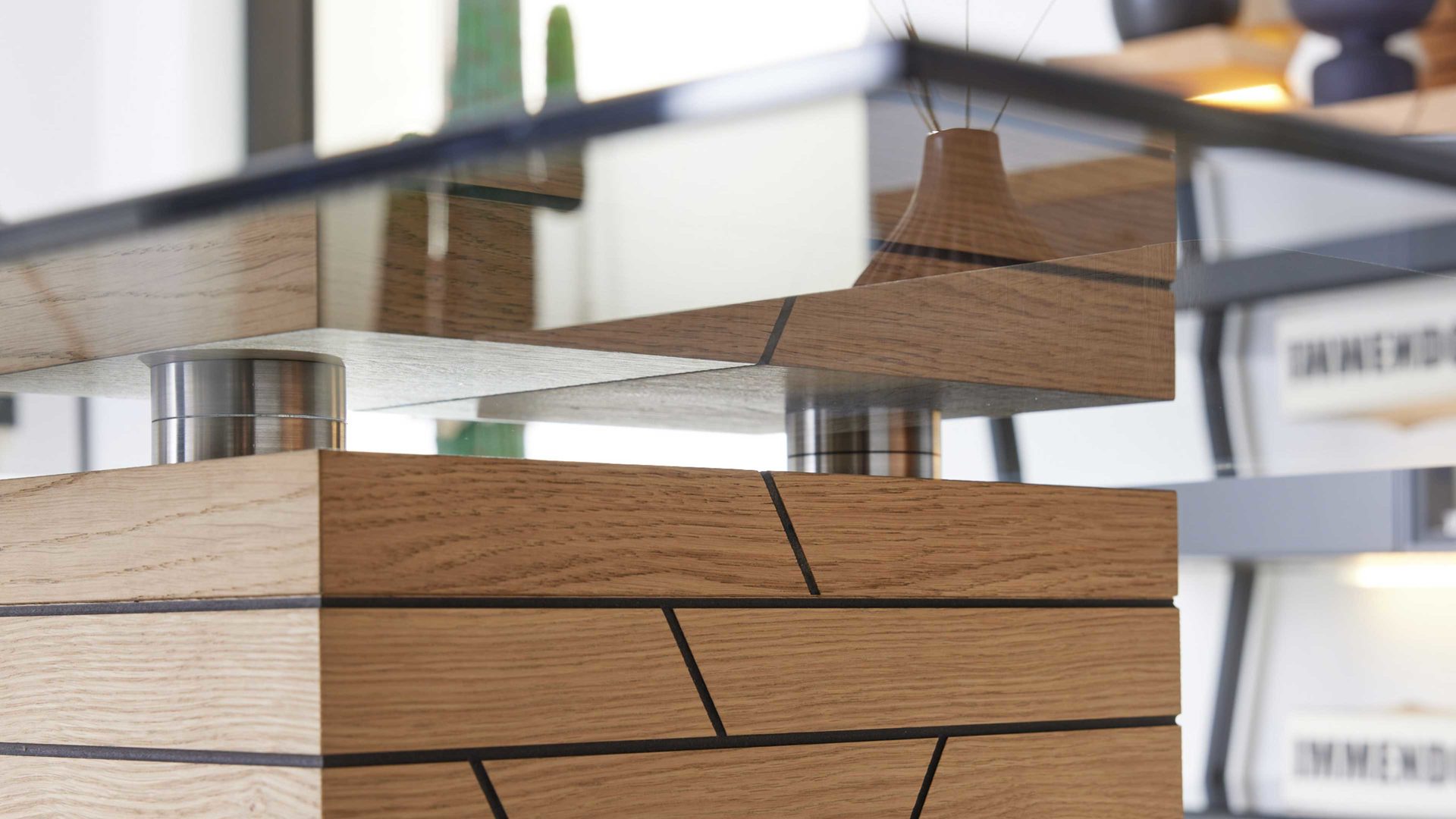 Interliving Couchtisch 2108 ca. 110x46x70cm in schiefer/Hirnholz