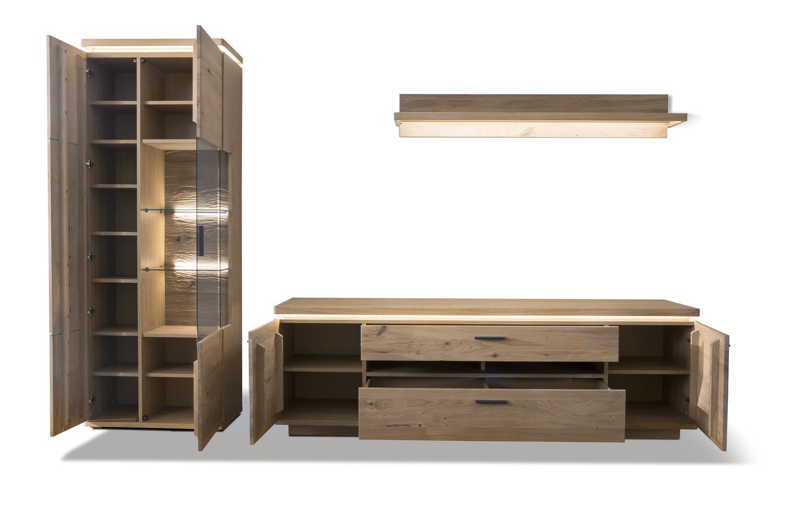 MCA Furniture Wohnkombination Barcelona, ca. 300 x 204 x 50 cm in Balkeneiche bianco geölt/Eiche bianco funiert