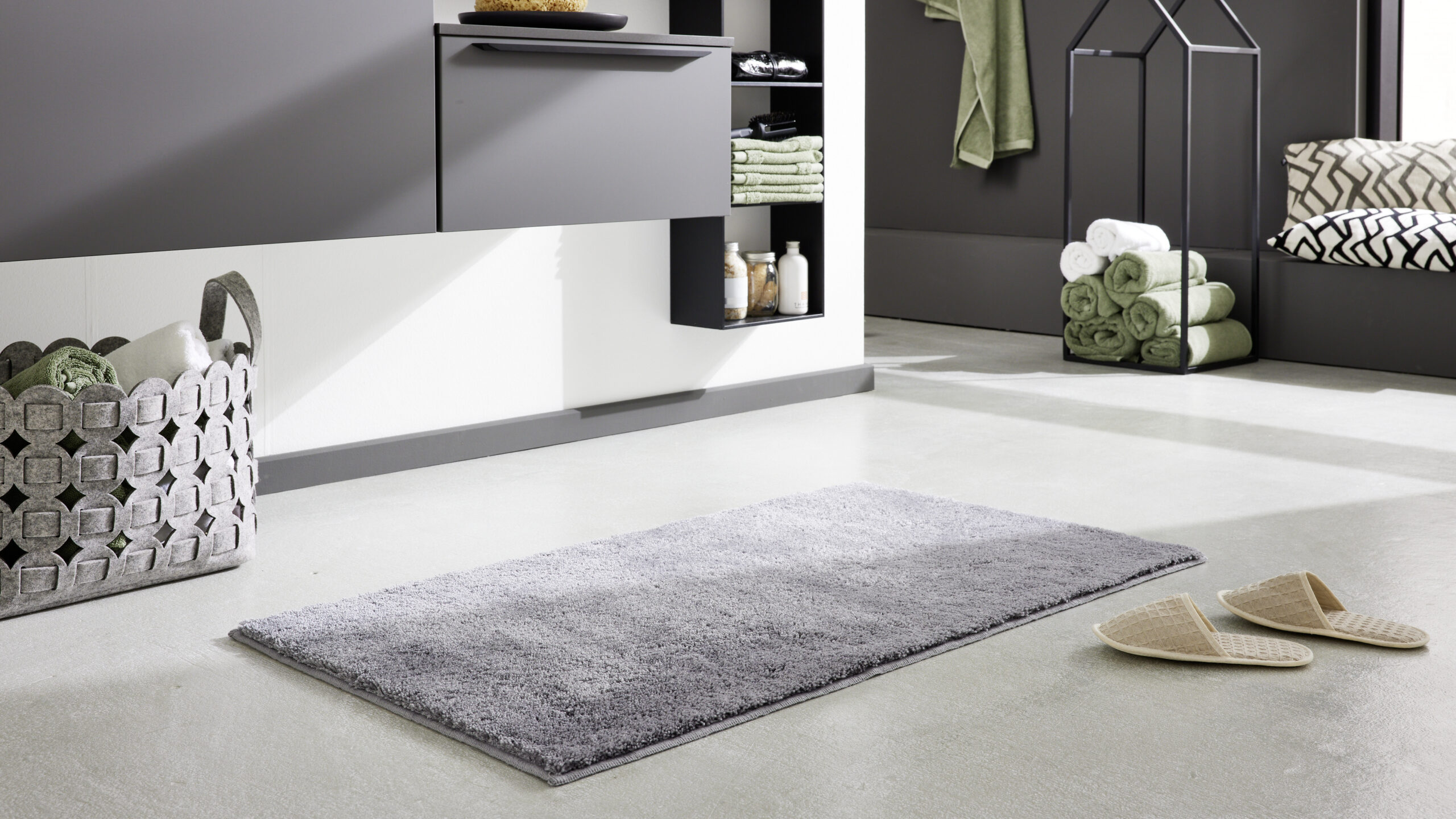 Interliving Badteppich IL-9112 ca. 60x90cm in Farbe silber