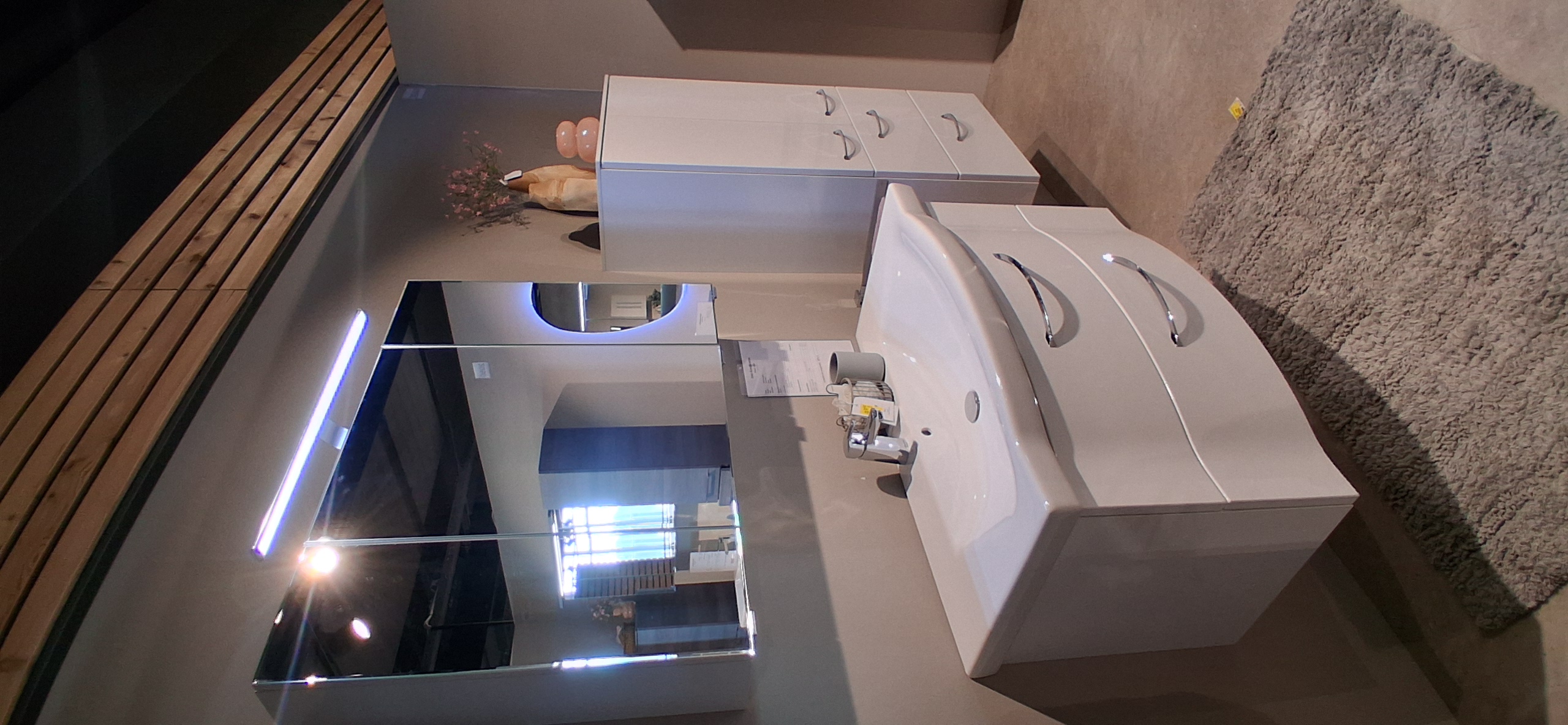 Pelipal Badkombination  in Farbe Front 10 Weiss Hgl. Folie, Drinnen, Innenarchitektur, Baden