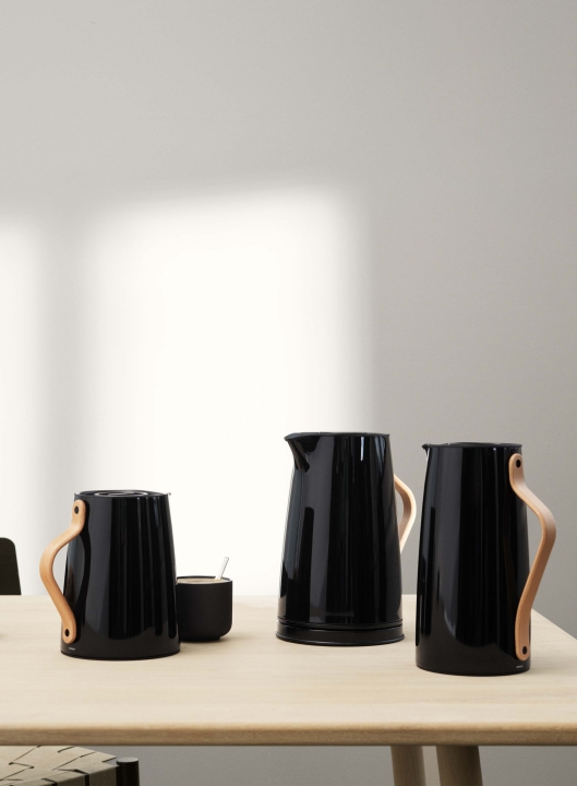 Stelton Wasserkocher Emma 1,2 Liter in Farbe black