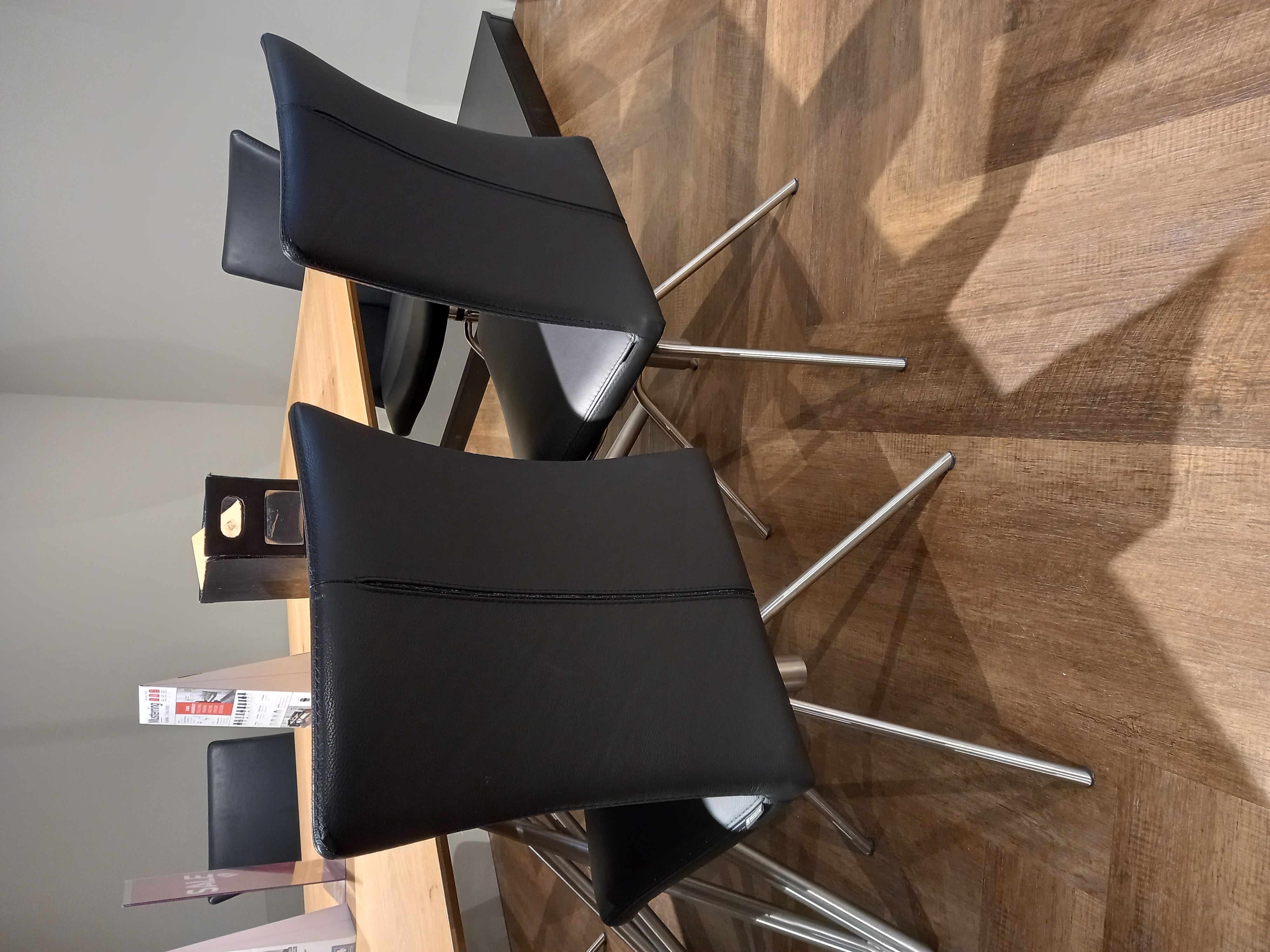 Musterring Stühle 6er-Set in Leder 1 Toledo nero, Innenarchitektur, Mobiliar, Sperrholz, Holz, Tabelle