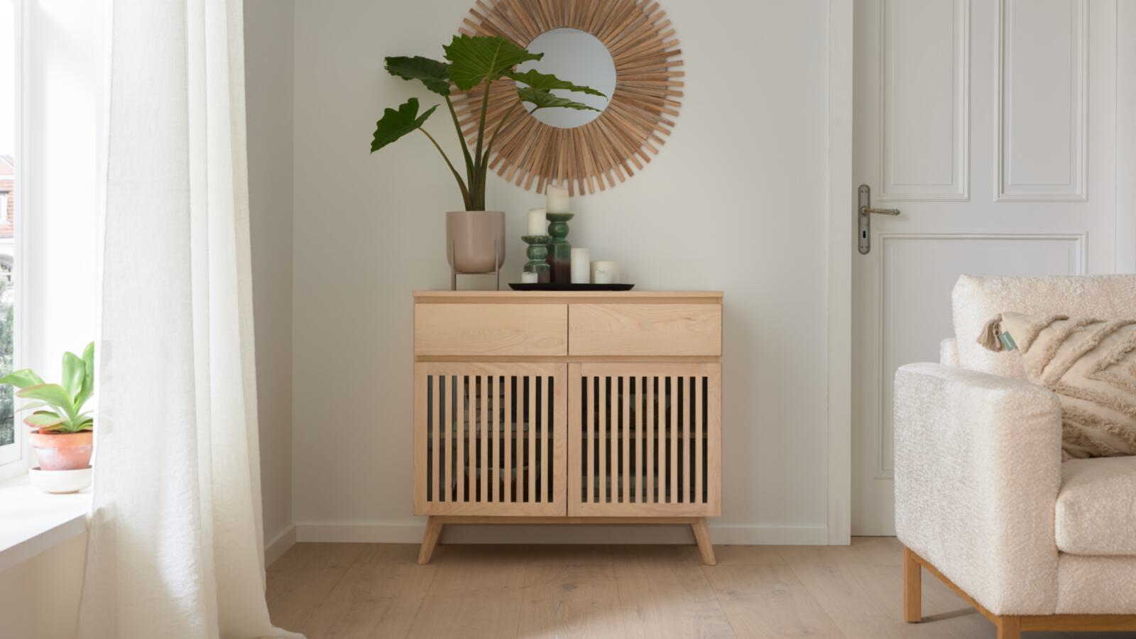 Roomio Sideboard NO. 2000 in Esche Echtholzfurnier, Fronten und Gestell massiv, weiß gewaschen