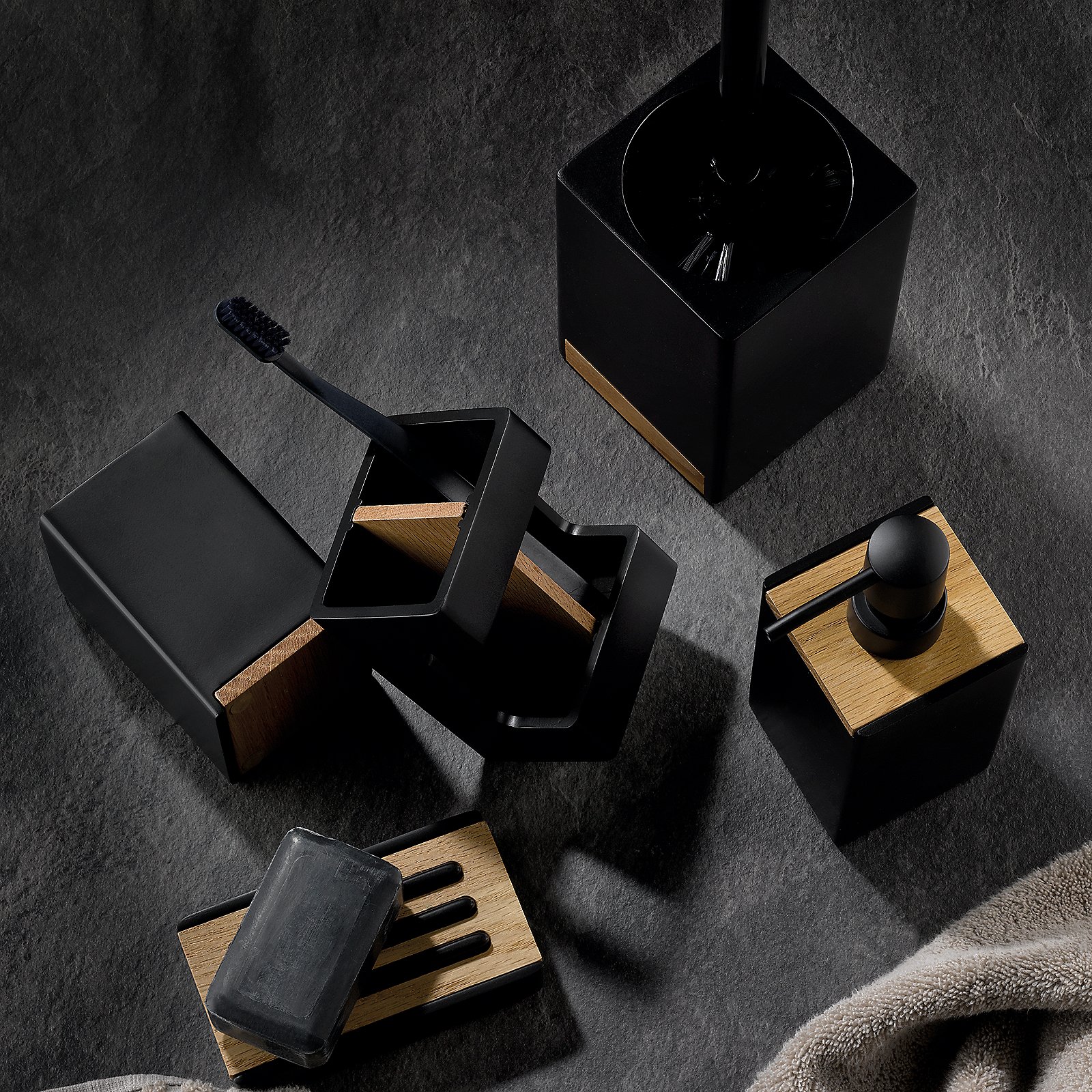 Kela Becher CUBE in schwarz, Pinsel, Gerät, Werkzeug, Zahnbürste