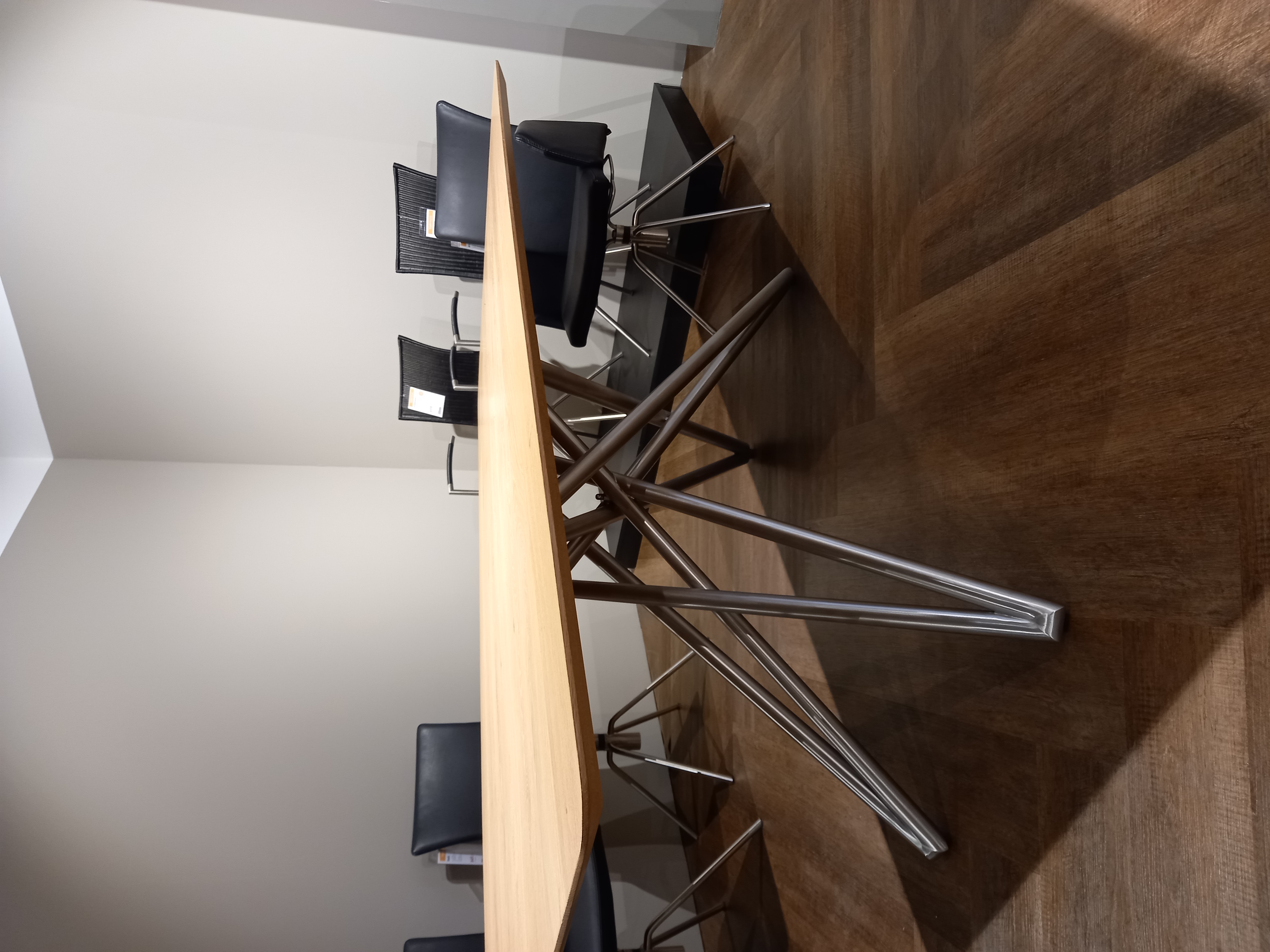 Musterring Esstisch Helmond, Platte Wildeiche weiss geölt, Gestell Edelstahl matt, ca. 200 x 100 cm, H:76 cm, Tabelle, Tischplatte, Holz, Fußboden, Stuhl