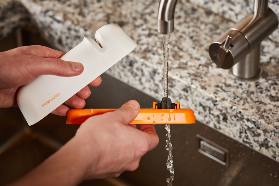 Fiskars Messerblock mit 5 Messern FUNCTIONAL FORM in Farbe Black