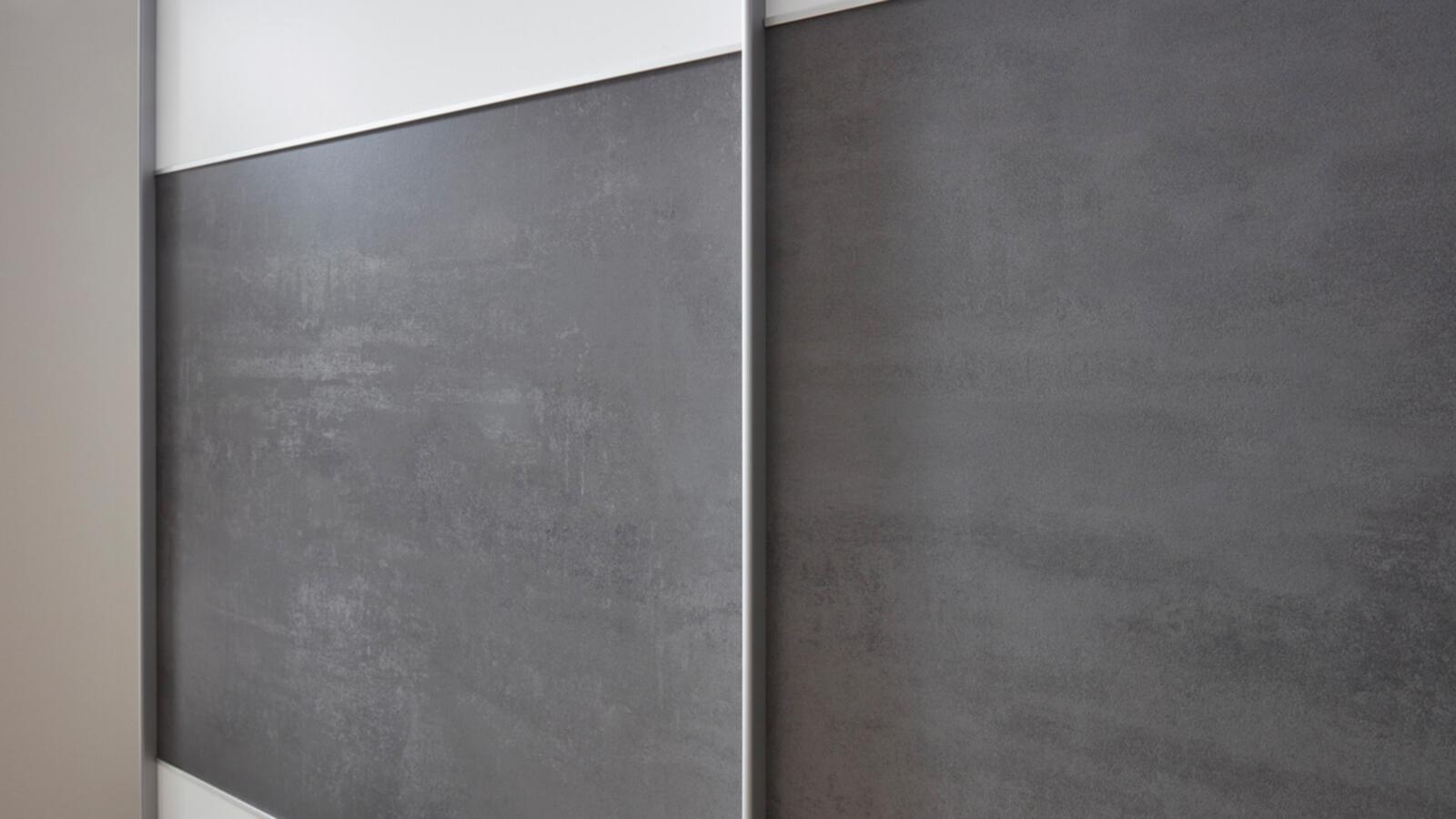 Staud Schwebetürenschrank 3-trg.  in Farbe Korpus Dekor weiß IN96719696, Drinnen, Innenarchitektur, Gebäude, Mauer, Tafel
