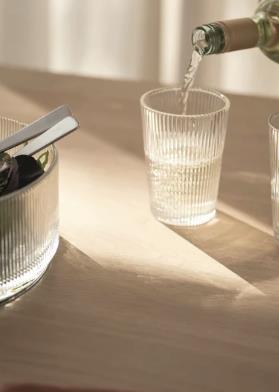 Stelton Trinkgläser 6 Stück Pilastro 0,24 Liter in Farbe clear, Glas, Esstisch, Tisch, Tischplatte, Fön