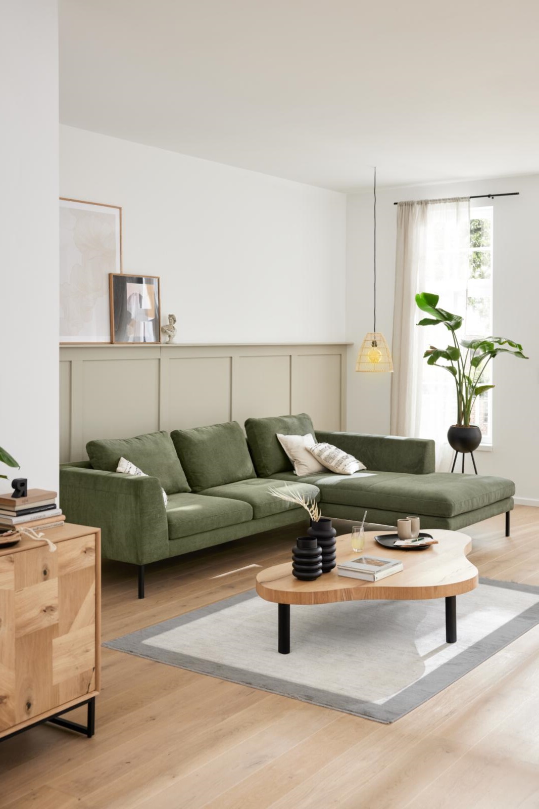 Roomio Eckkombination NO. 4101 ca. 301x201cm in Stoff Feincord olive
