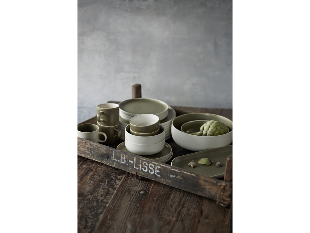 F&H Lunchteller STUDIO ROUND NORTH in Farbe Matte white/Matte moss