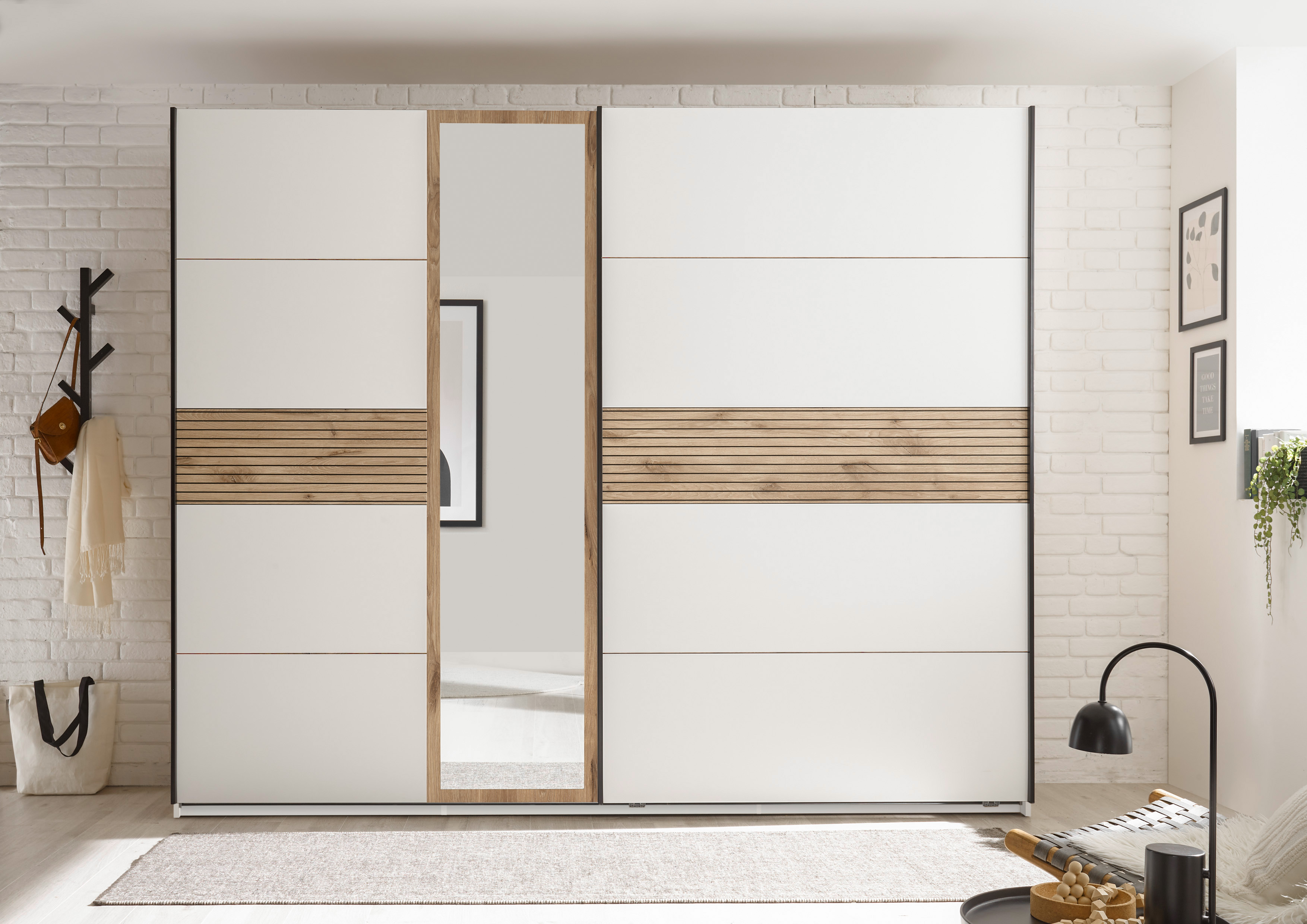 Schiebetürenschrank  in Viking oak hell/weiß