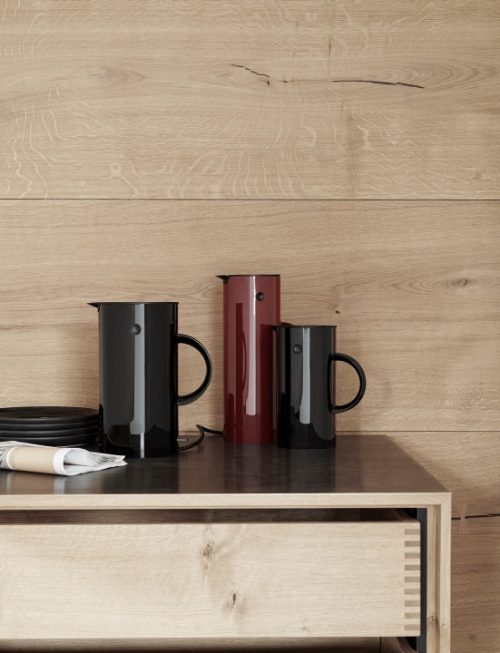 Stelton Wasserkocher EM77 1,5 Liter in Farbe black
