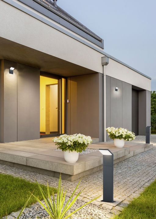 Trio LED-Wandleuchte PEARL in anthrazit, Glas Kunststoff weiß