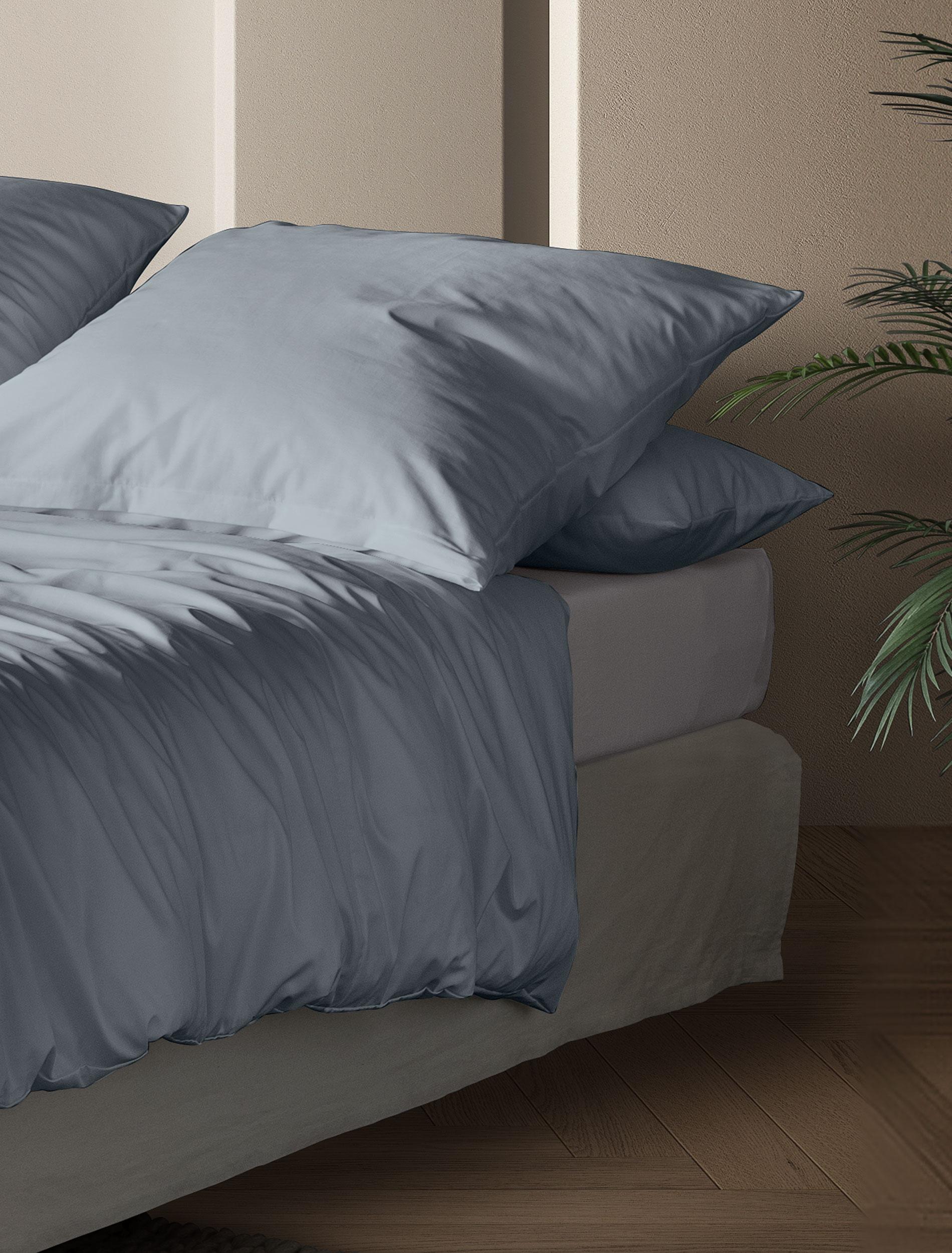 Irisette Mako-Satin Bettwäsche PARIS ca. 155x220cm in Farbe blau