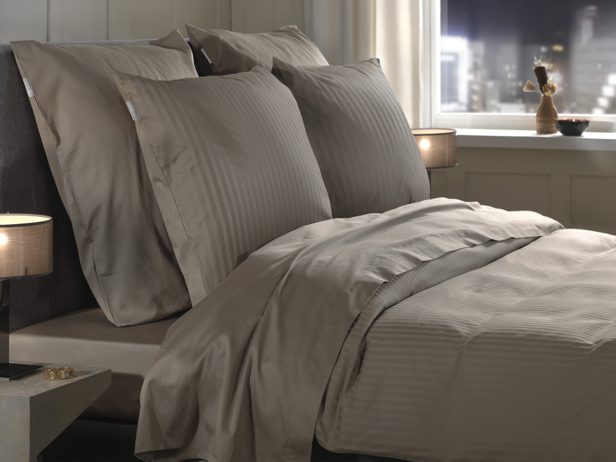 Heckettlane Bettwäsche ca. 155x220cm in Farbe Taupe-Grey