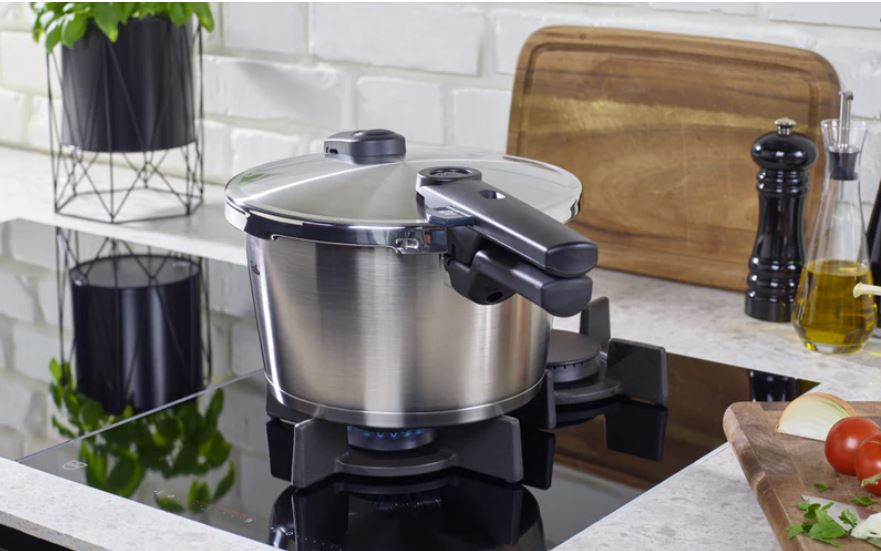 Fissler Schnellkochtopf 4,5L VITAQUICK® PREMIUM in Vitaquick® Premium, edelstahl