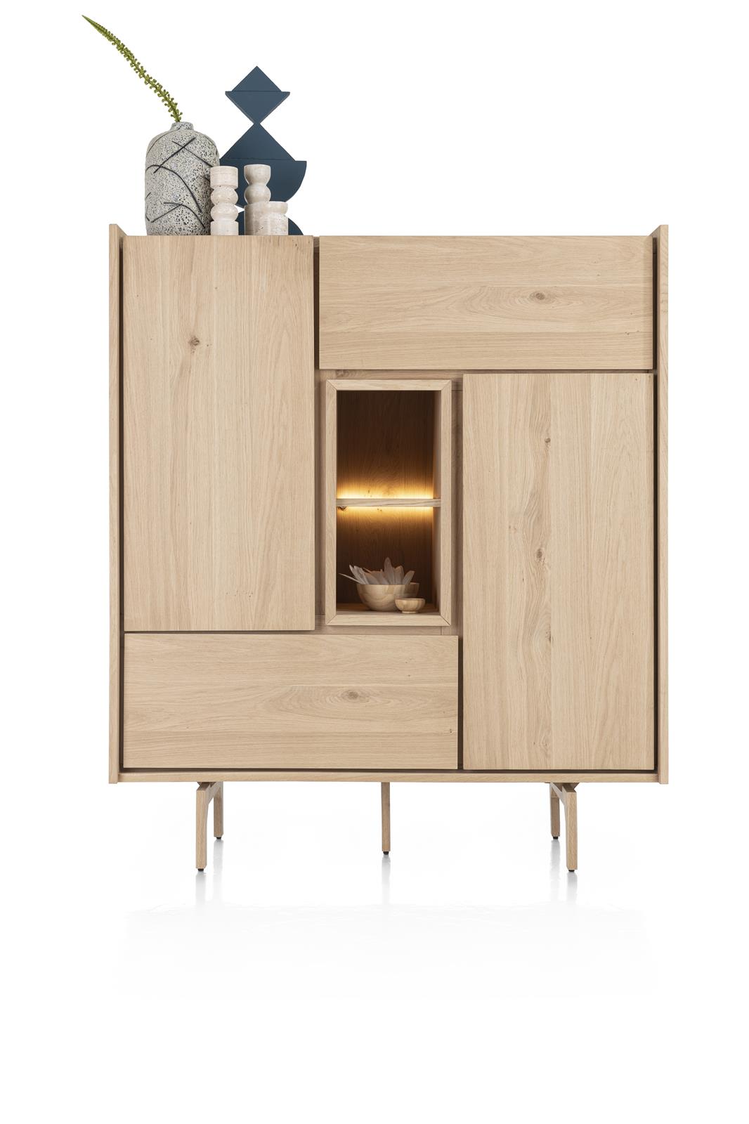 XOOON Highboard VALGARD ca. B120 H140 T45 cm in Eiche natur furniert XOOON Highboard VALGARD ca. B120 H140 T45 cm in Eiche natur furniert