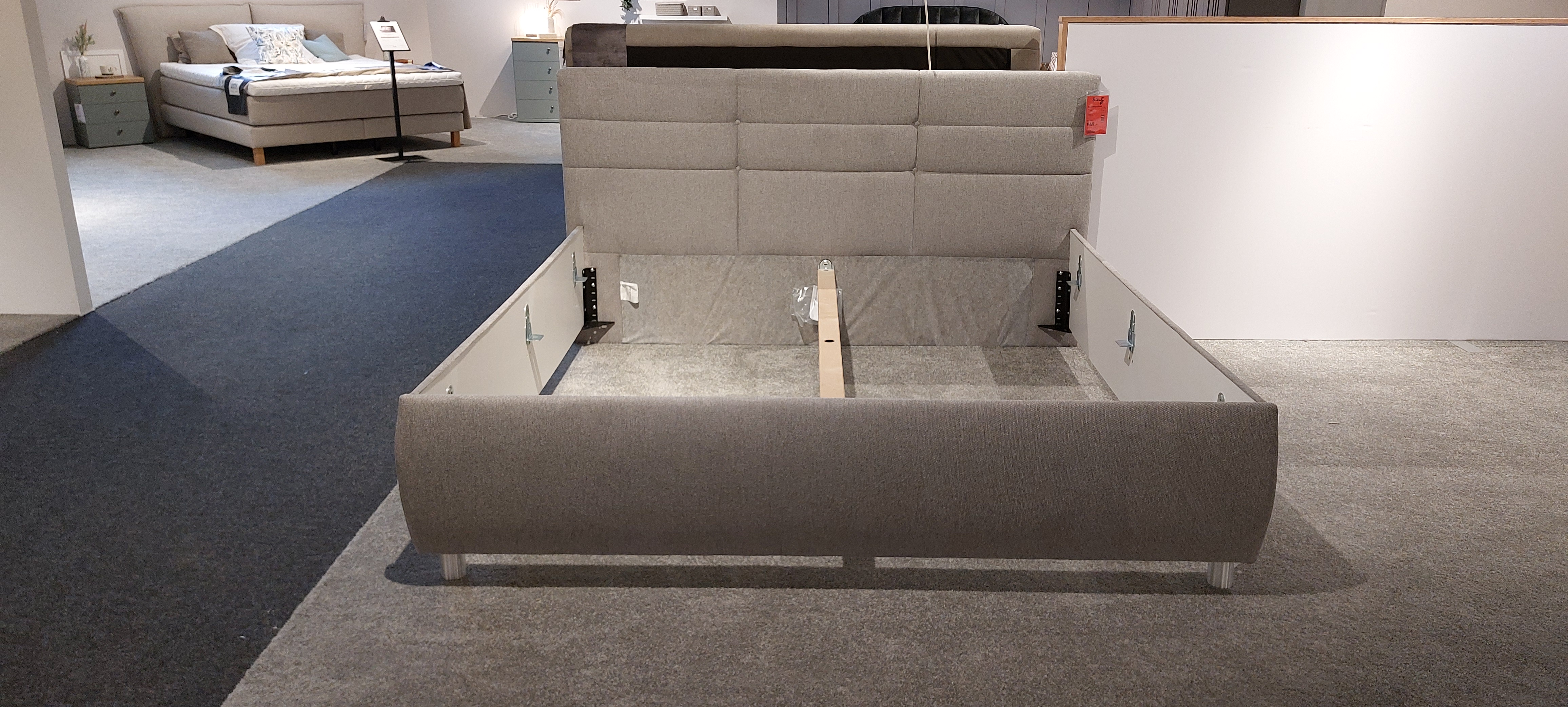 Polsterbett-Gestell BIAGGO in Stoff Grau