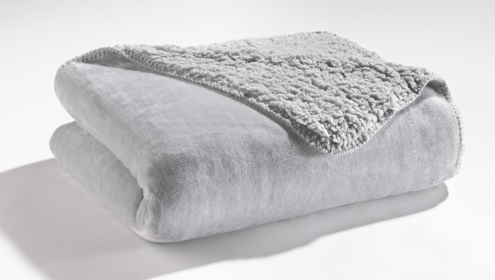 Cosima Home Tex Wohndecke 150x200cm VIVID B/L ca.150x200cm in Fb. Silber, Decke