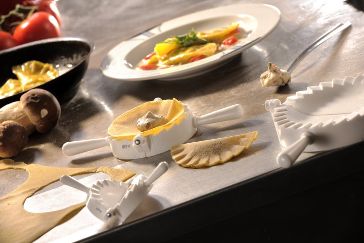 GEFU Ravioli/Maultaschenformer VERONA in Weiß