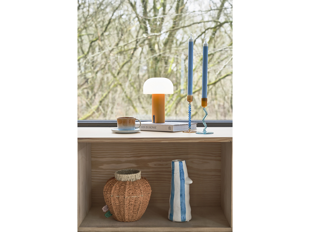 Villa Collection Stabkerze 2,2 cm in Farbe blau