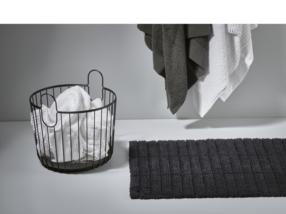 Zone Denmark Korb 40,6 cm in Farbe black