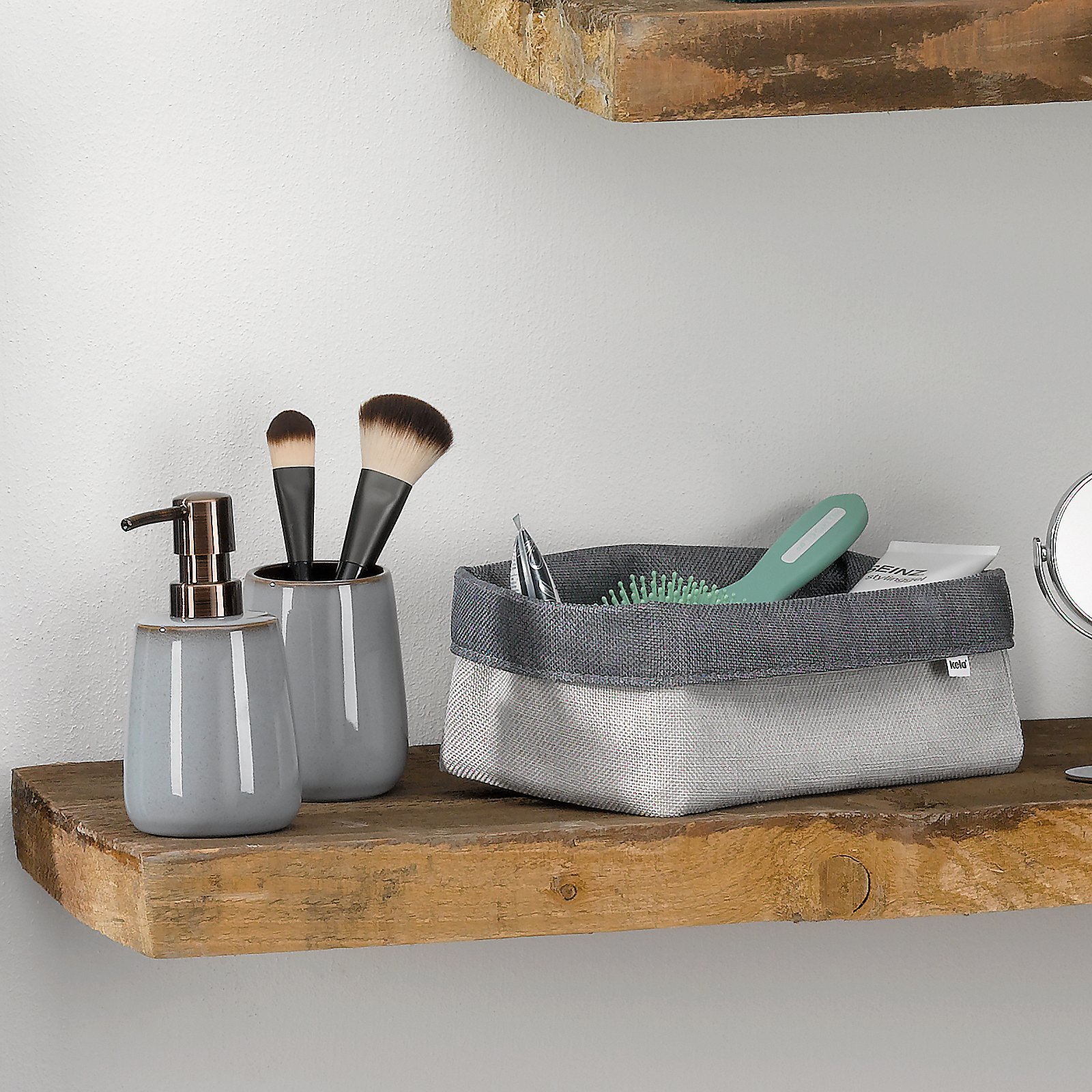 Kela WC-Garnitur Liana nebelblau LIANA in , Pinsel, Werkzeug, Tasche, Handtasche, Regal