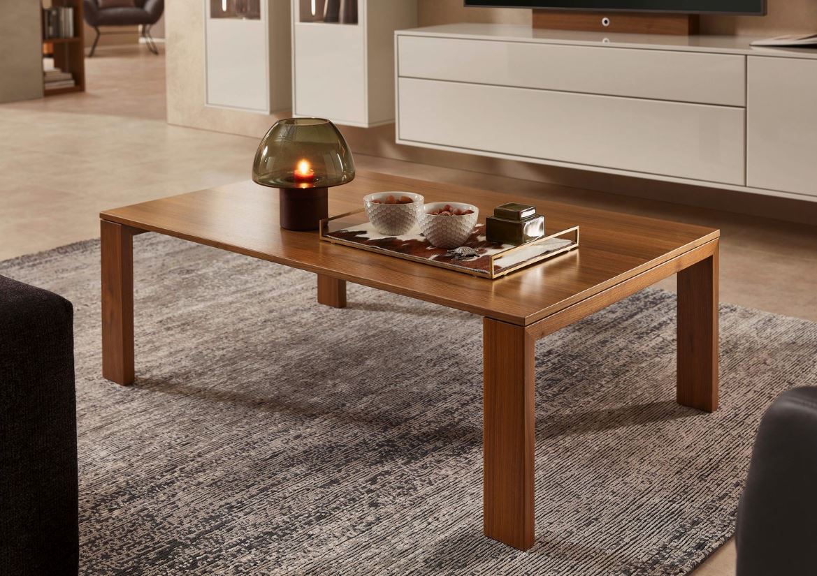RMW Couchtisch VALEA ca. 120x75cm in Nussbaum Nova furniert