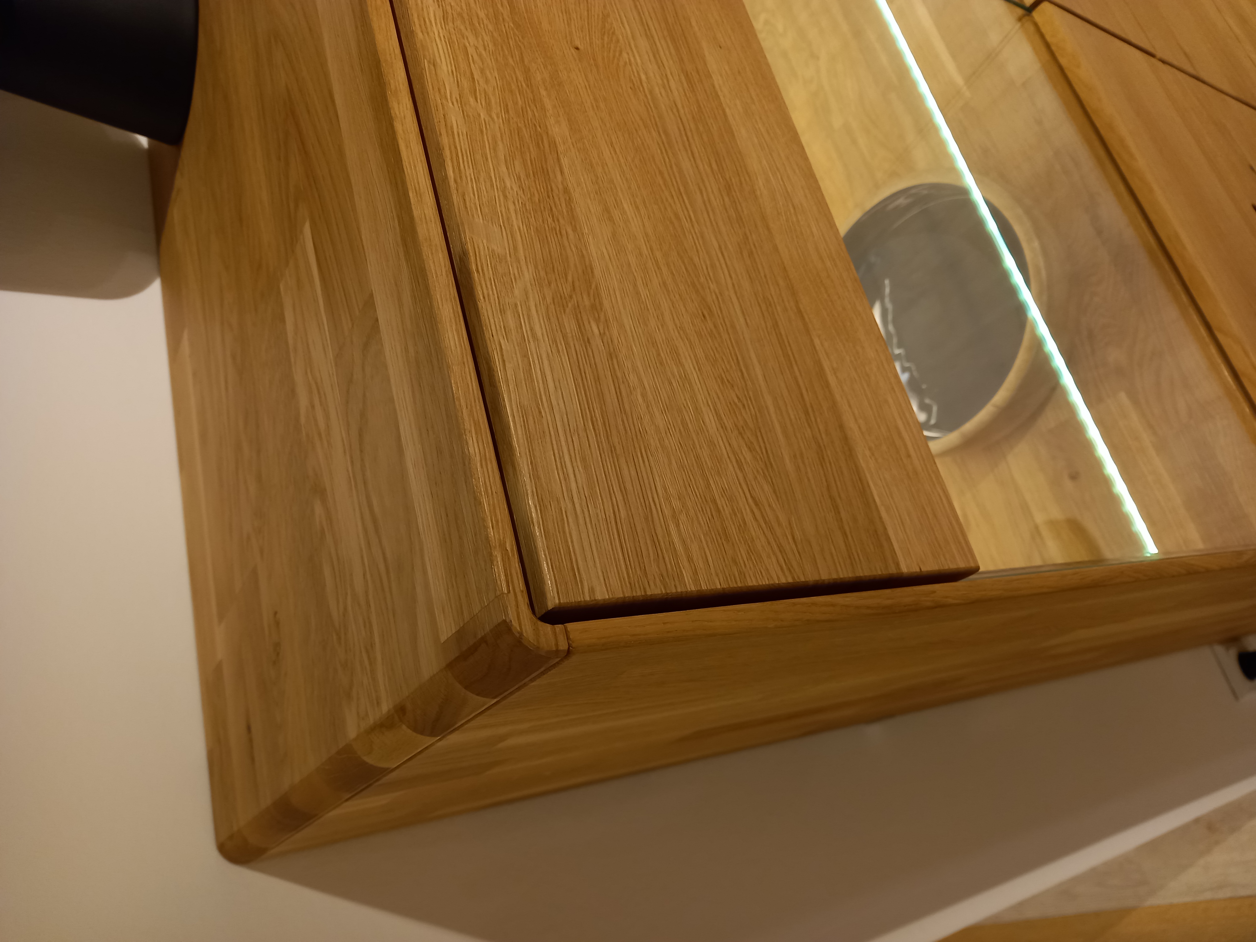 Highboard III, Innenarchitektur, Holz, Hartholz, Gebeiztes Holz, Mobiliar