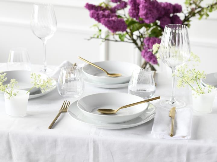 Creatable Tafelservice 12-tlg (GK) Luna in Farbe Weiß, Besteck, Tabelle, Esstisch, Tischplatte, Löffel