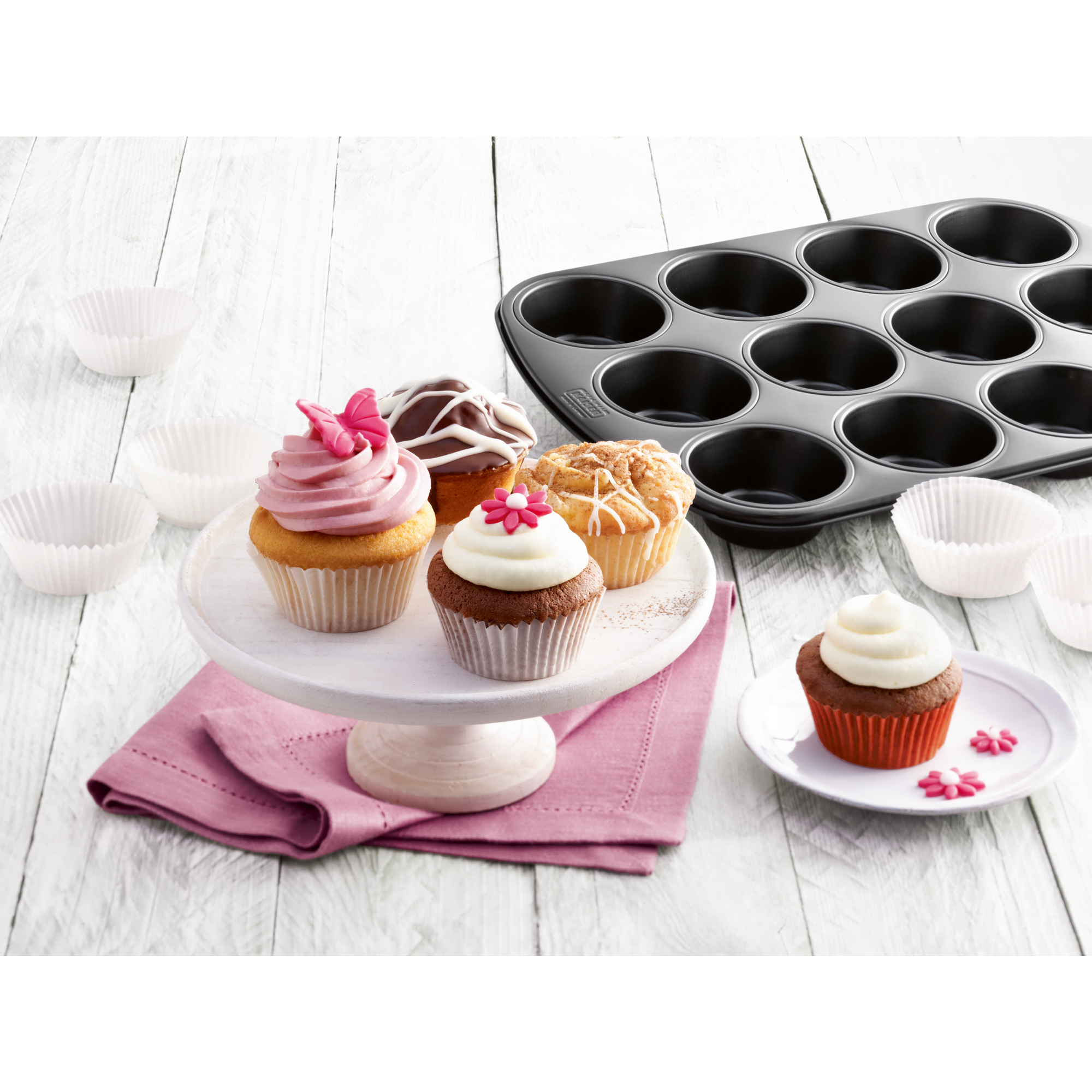 Kaiser 12er Muffinbackform Inspiration in schwarz