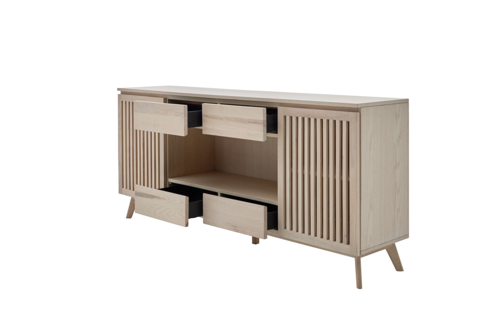 Roomio Sideboard NO. 2000 in Esche Echtholzfurnier, Fronten und Gestell massiv, weiß gewaschen